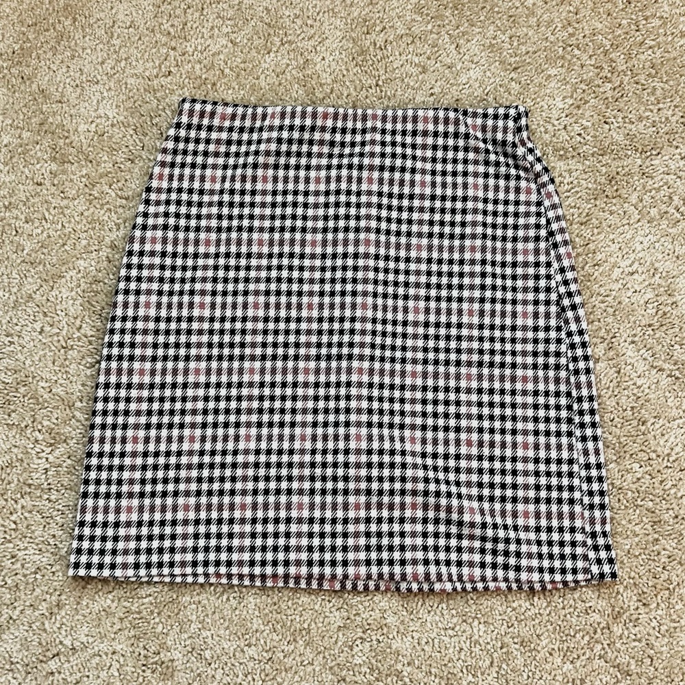 plaid short skirt